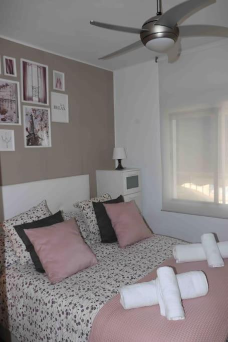 Precioso Apartamento Con Vistas Al Mar. Piscina. Valencia Eksteriør billede